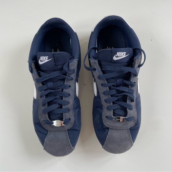 Nike Women's Midnight Navy Blue White Cortez Sneakers DZ2795-400 Size 8.5 - Picture 3 of 9